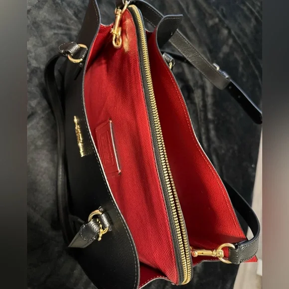Tatum Carryall Coach purse